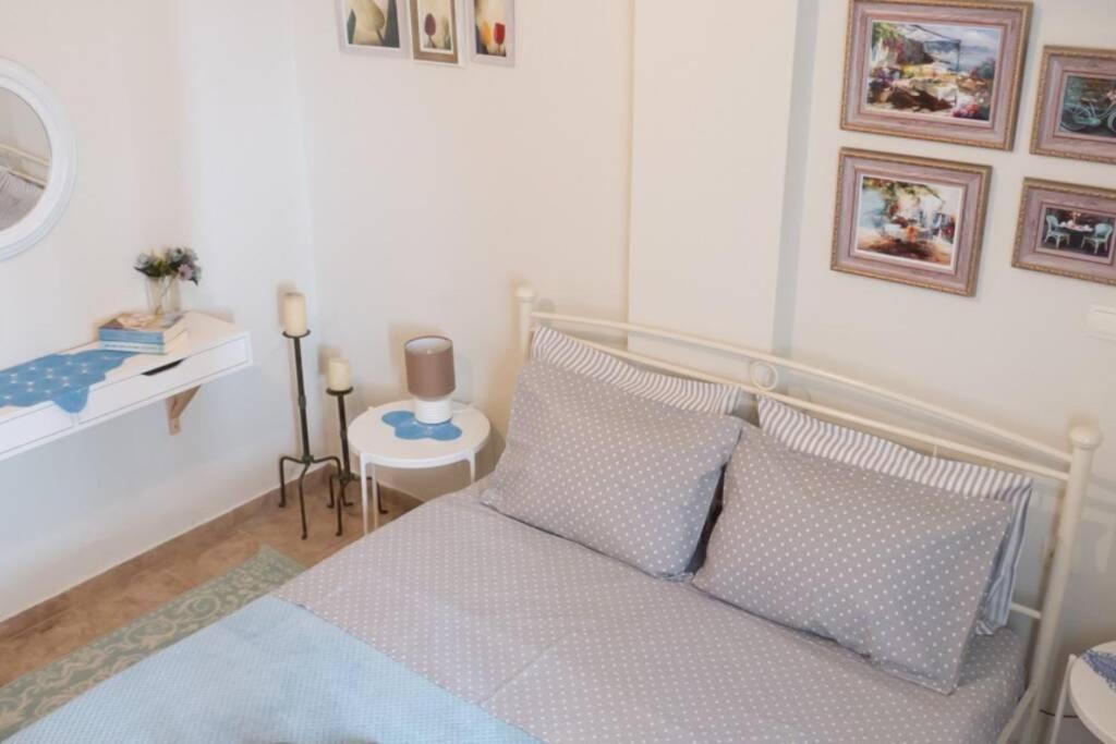 Ferienwohnung Beautiful House With Garden Nea Alikarnassos Exterior foto